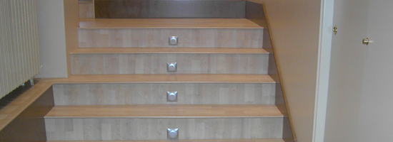 forrado escalones con tarima laminada